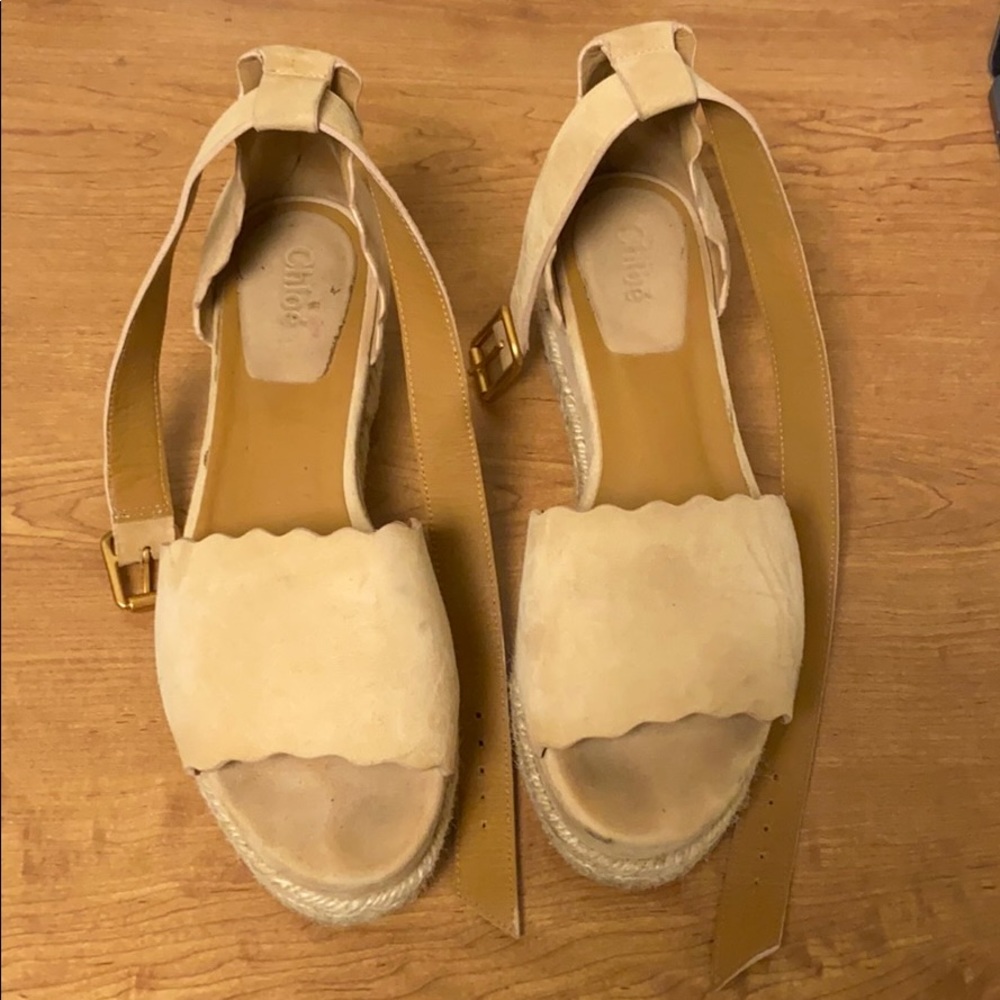 Chloe Lauren Scalloped Suede Pink Sandal